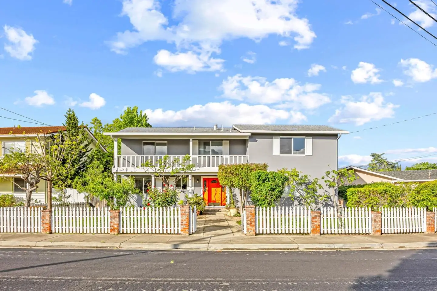 253 Helen Way, LIVERMORE