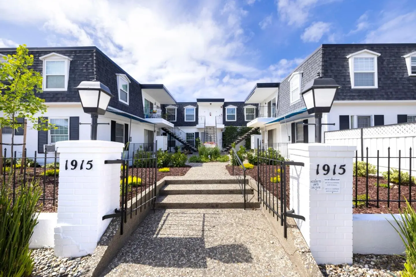 1915 Mount Vernon 15, MOUNTAIN VIEW