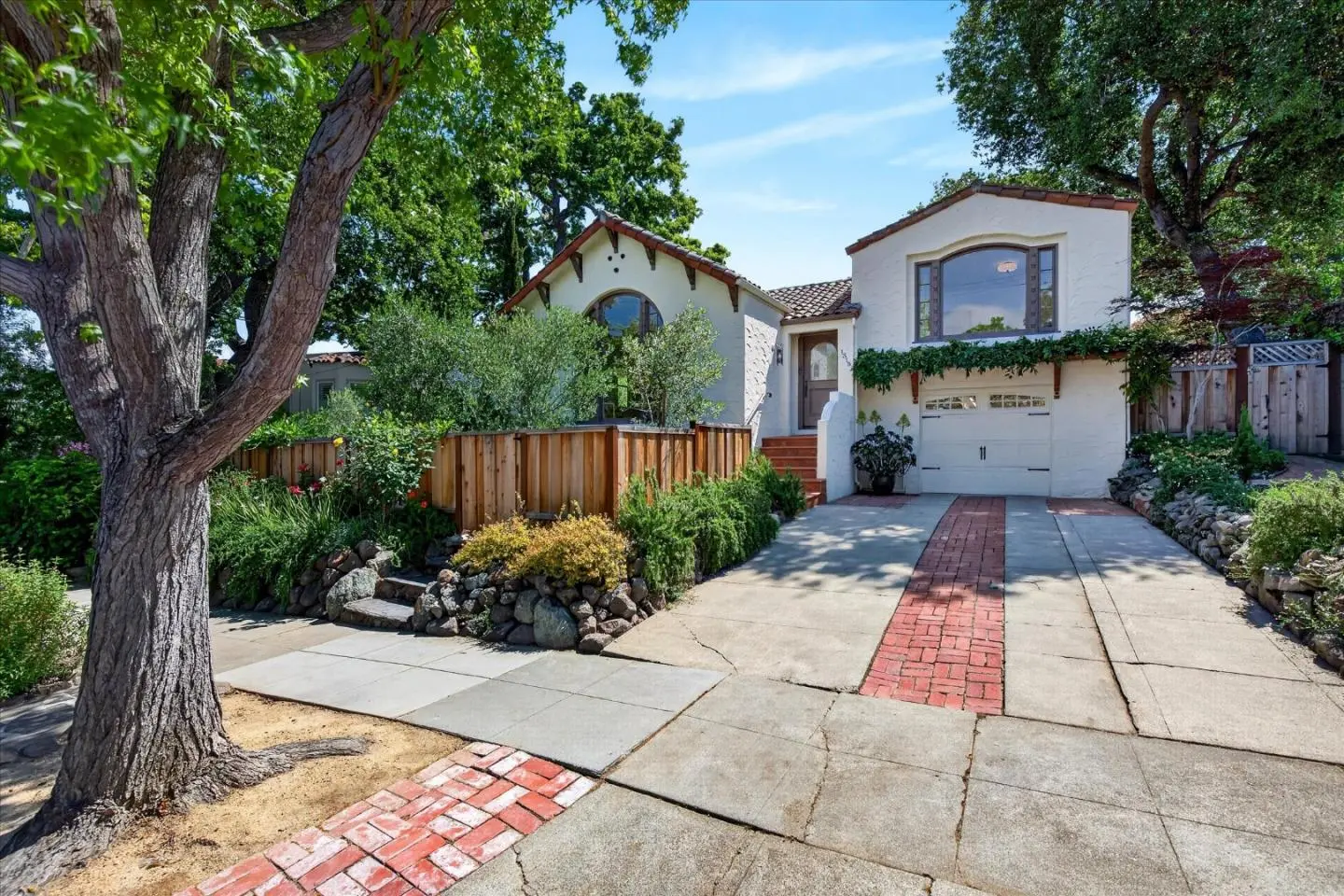 1315 James Ave, REDWOOD CITY