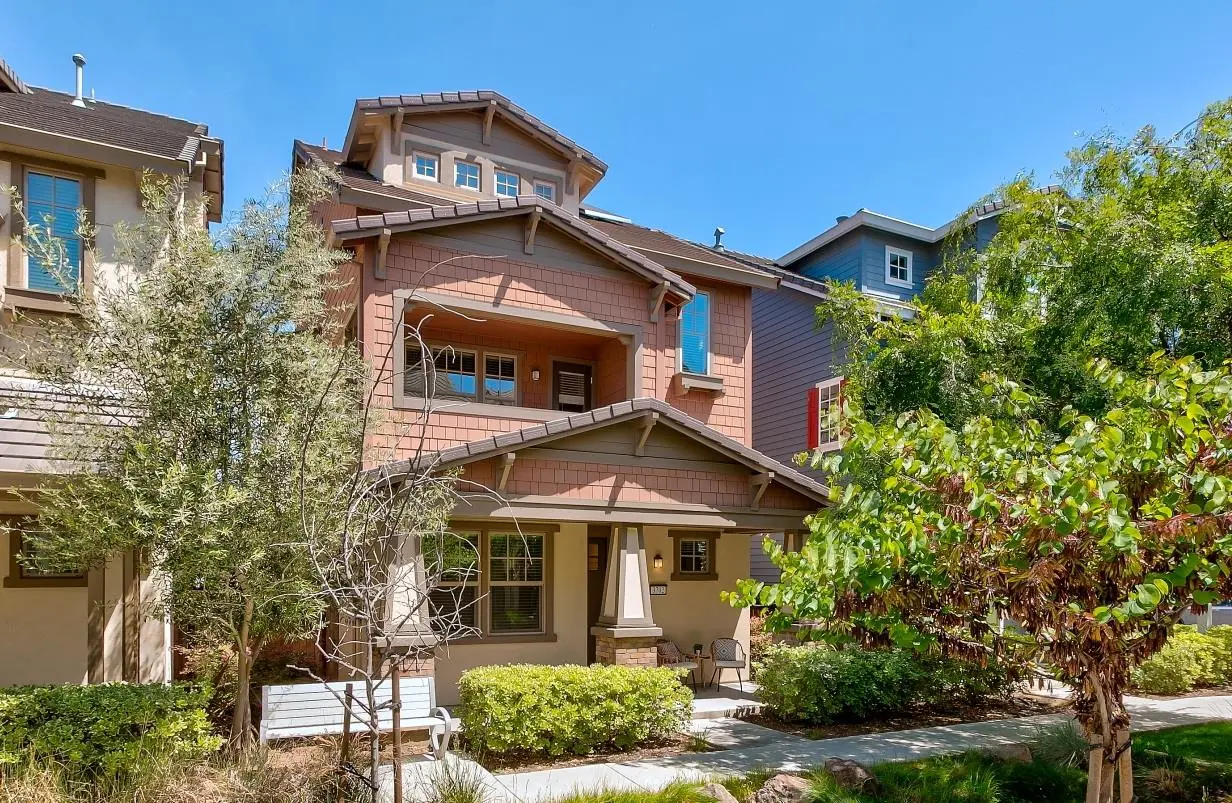 3702 Pyramid Way, MOUNTAIN VIEW