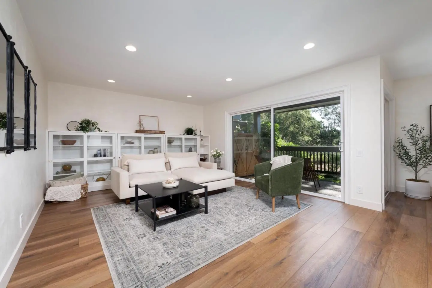 3323 La Mesa Dr 2, San Carlos