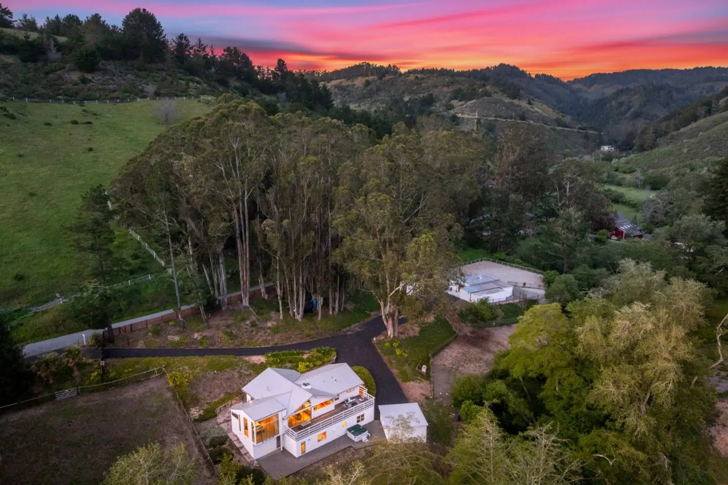 2570 Purisima Creek Rd, HALF MOON BAY