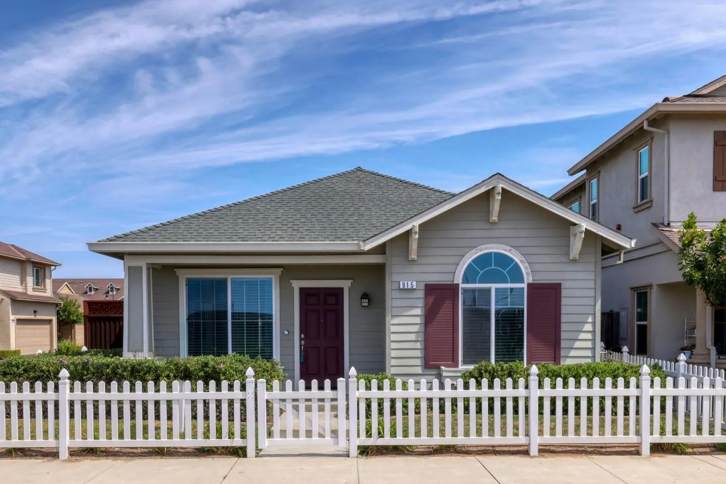 915 Rogge Rd, SALINAS