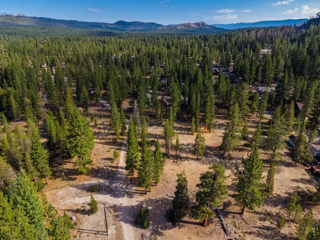 2510 Blitzen Rd, SOUTH LAKE TAHOE