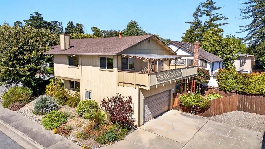 111 Westmoor Dr, SANTA CRUZ