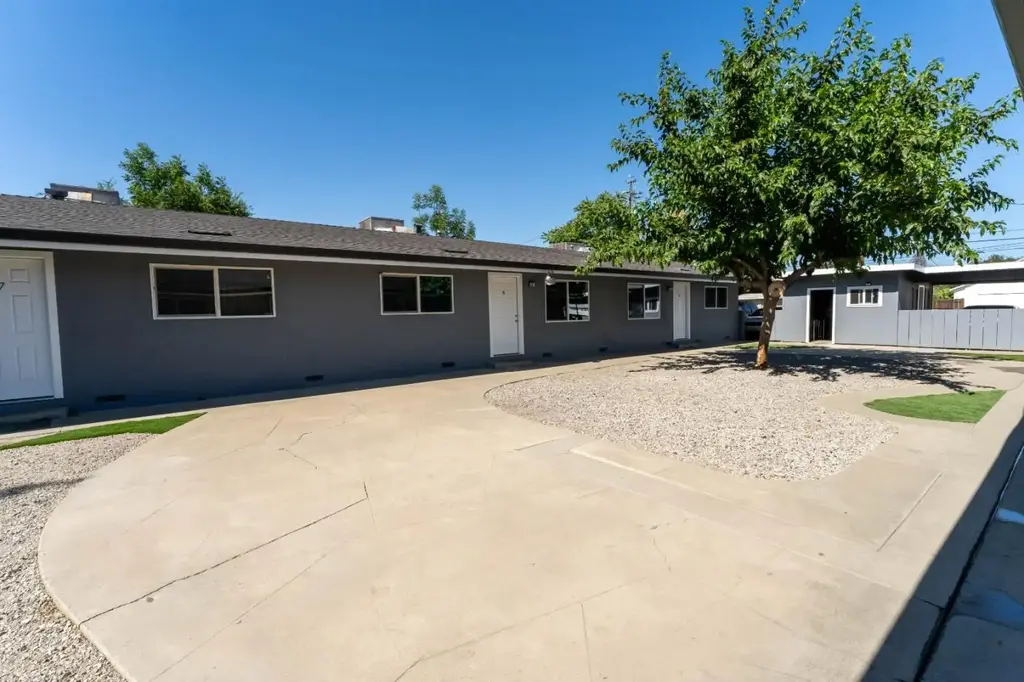 130 Fillmore St, COALINGA
