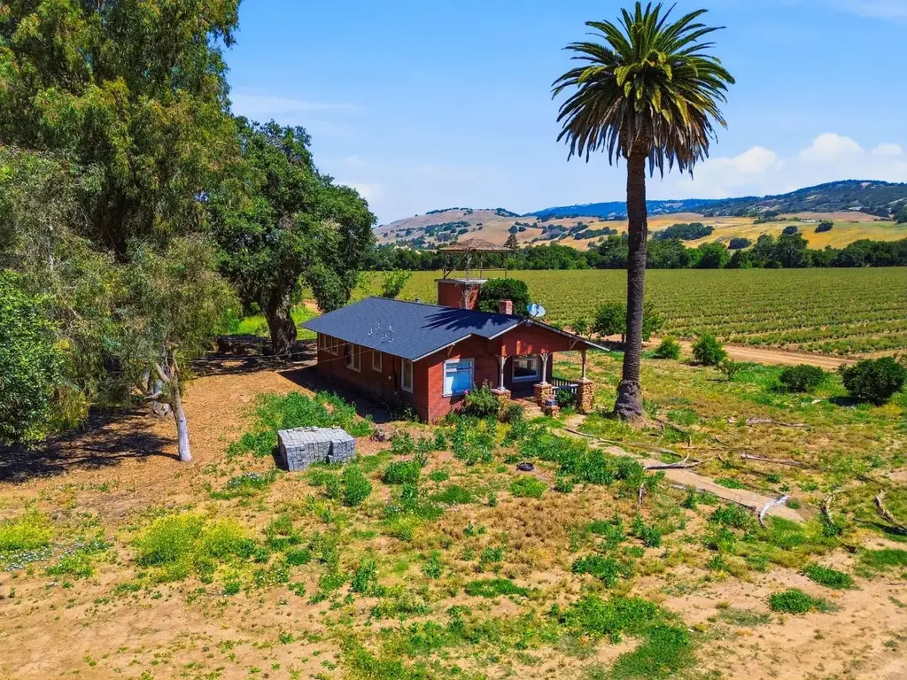3115 Leavesley Rd, GILROY