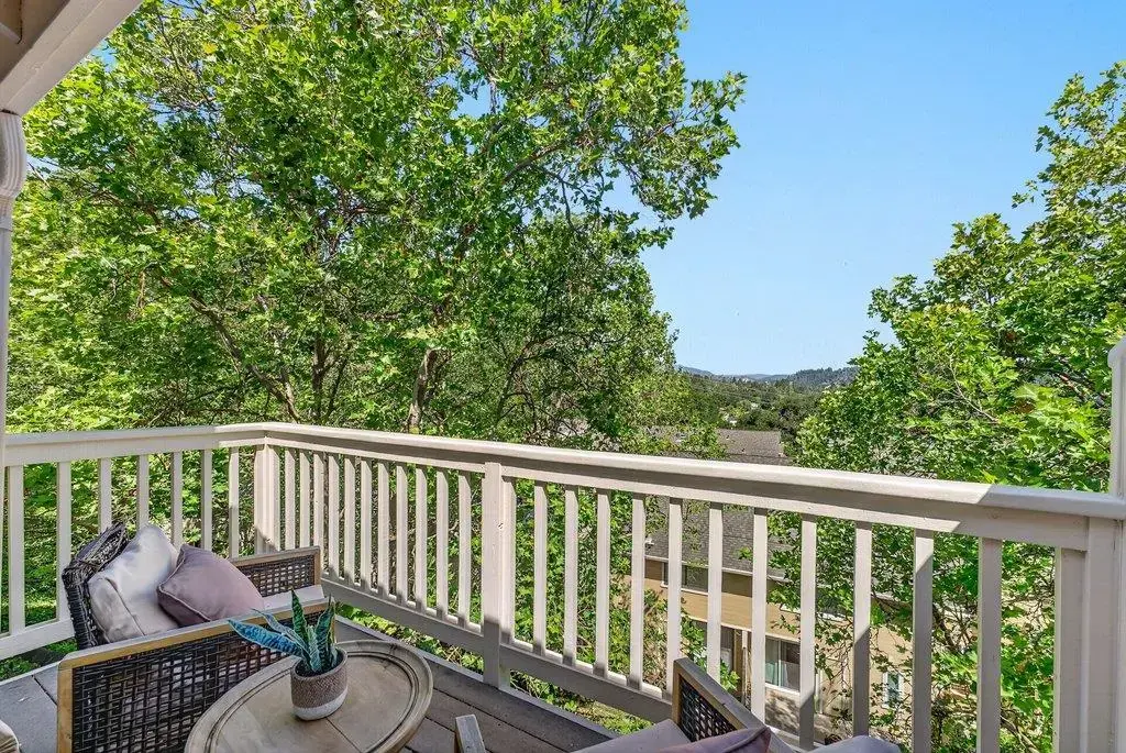12 Horseshoe Ct, SCOTTS VALLEY