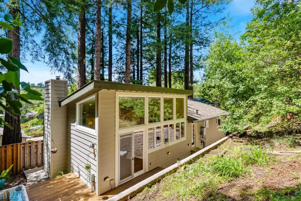 106 Hidden Dr, SCOTTS VALLEY