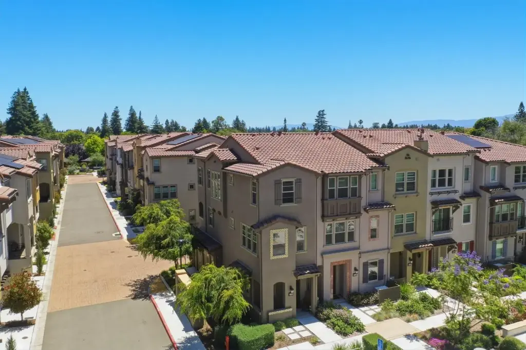1235 Verano Rd, MOUNTAIN VIEW