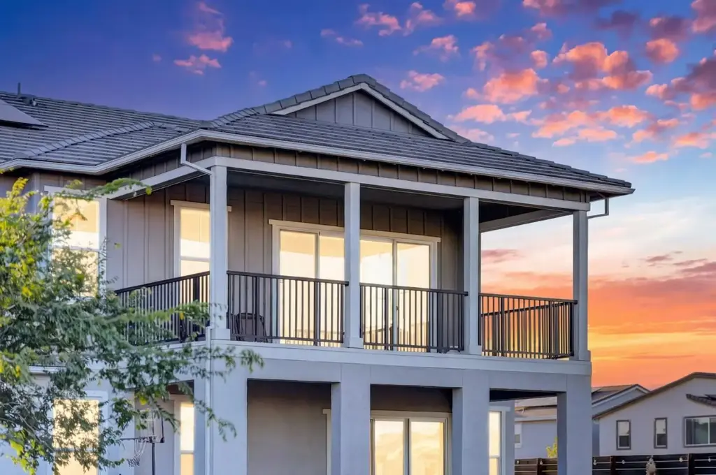 2466 Shore Vis, FAIRFIELD