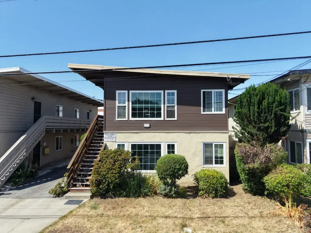 1120 Elmer St, BELMONT