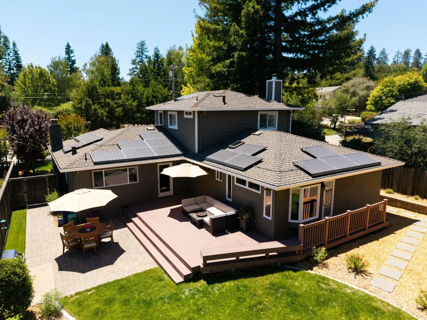 240 Bobs Ln, Scotts Valley