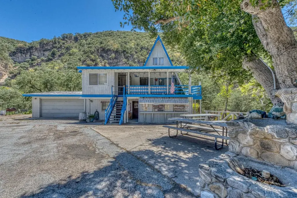 45470 Carmel Valley Rd, GREENFIELD