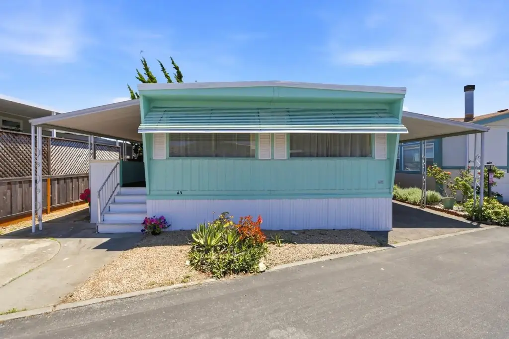 1555 Merrill 43, SANTA CRUZ