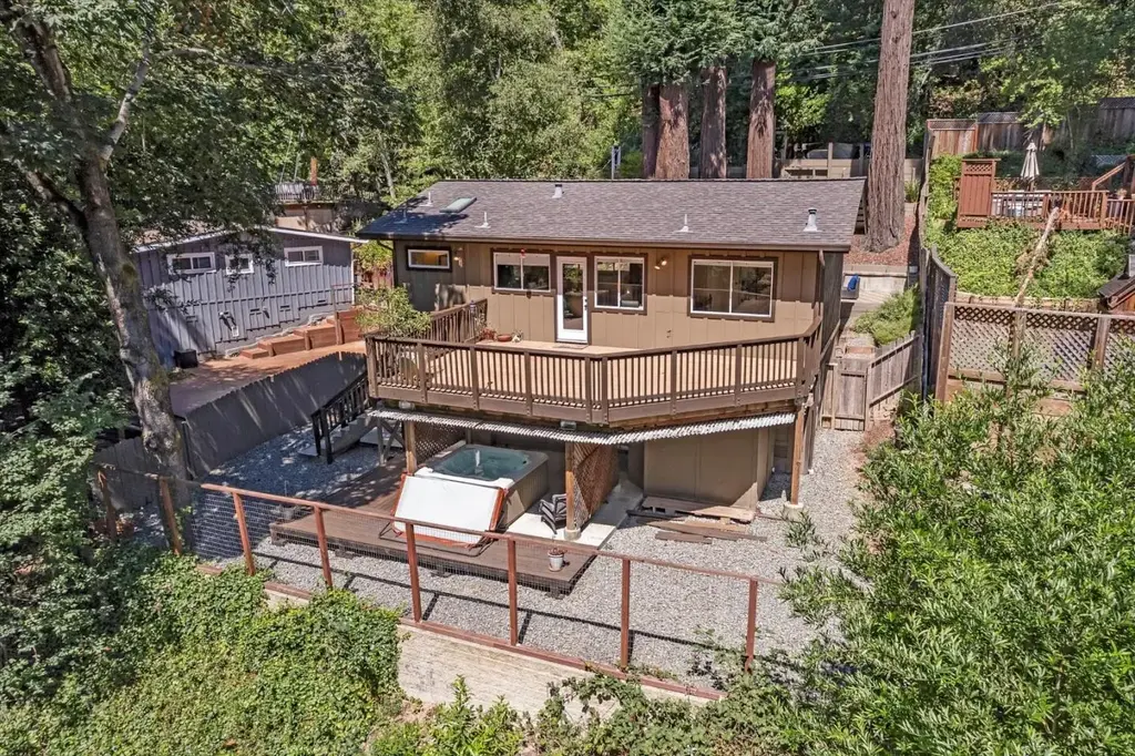 21590 Madrone Dr, Los Gatos