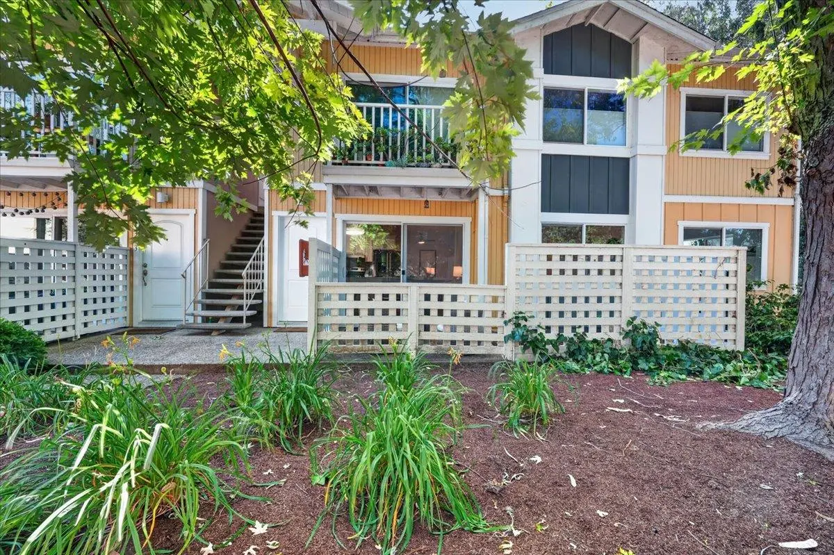 755 14th Ave 315, Santa Cruz