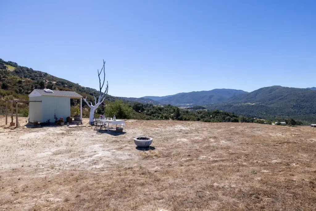 190 Cachagua Rd, CARMEL VALLEY