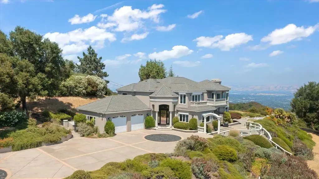 19465 Montevina Rd, Los Gatos