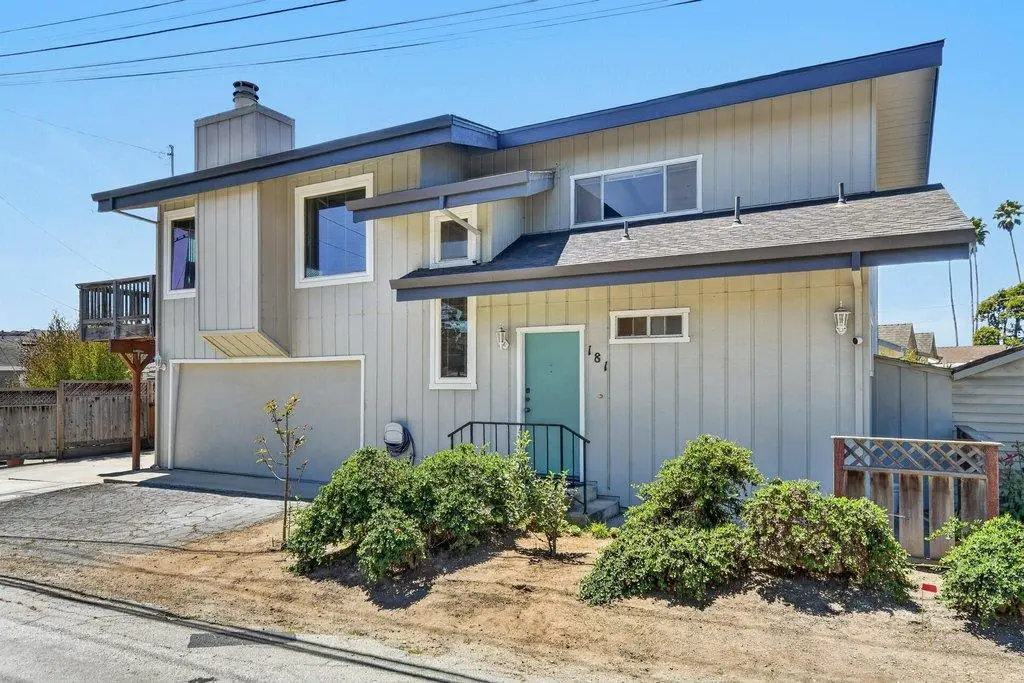 181 Mar Vista Dr, Aptos