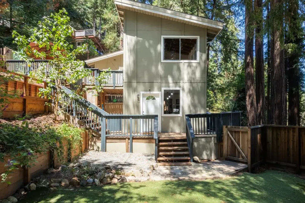 8455 Highway 9, BEN LOMOND