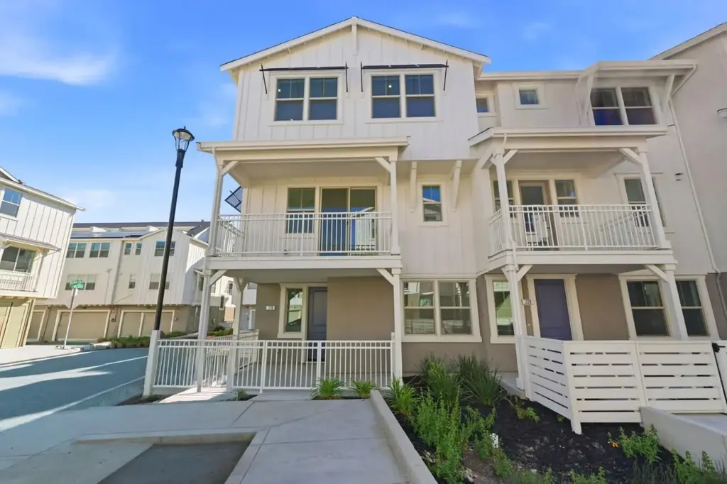 224 Oak Cir, WALNUT CREEK
