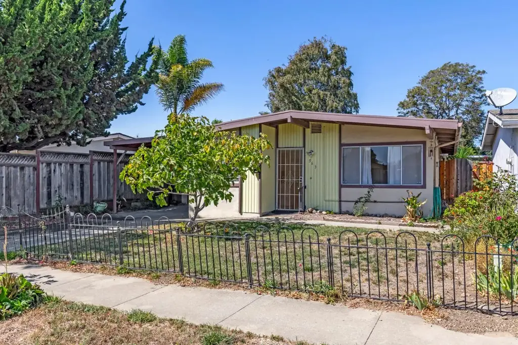 563 Argos Cir, Watsonville