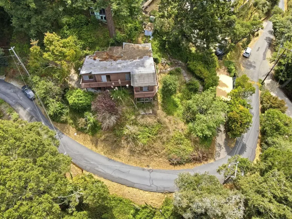 422 Loma Prieta Dr, APTOS