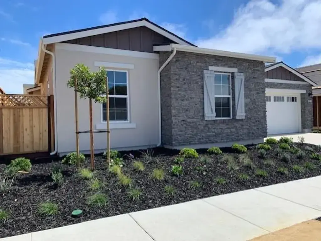 3054 Arroyo Dr, MARINA