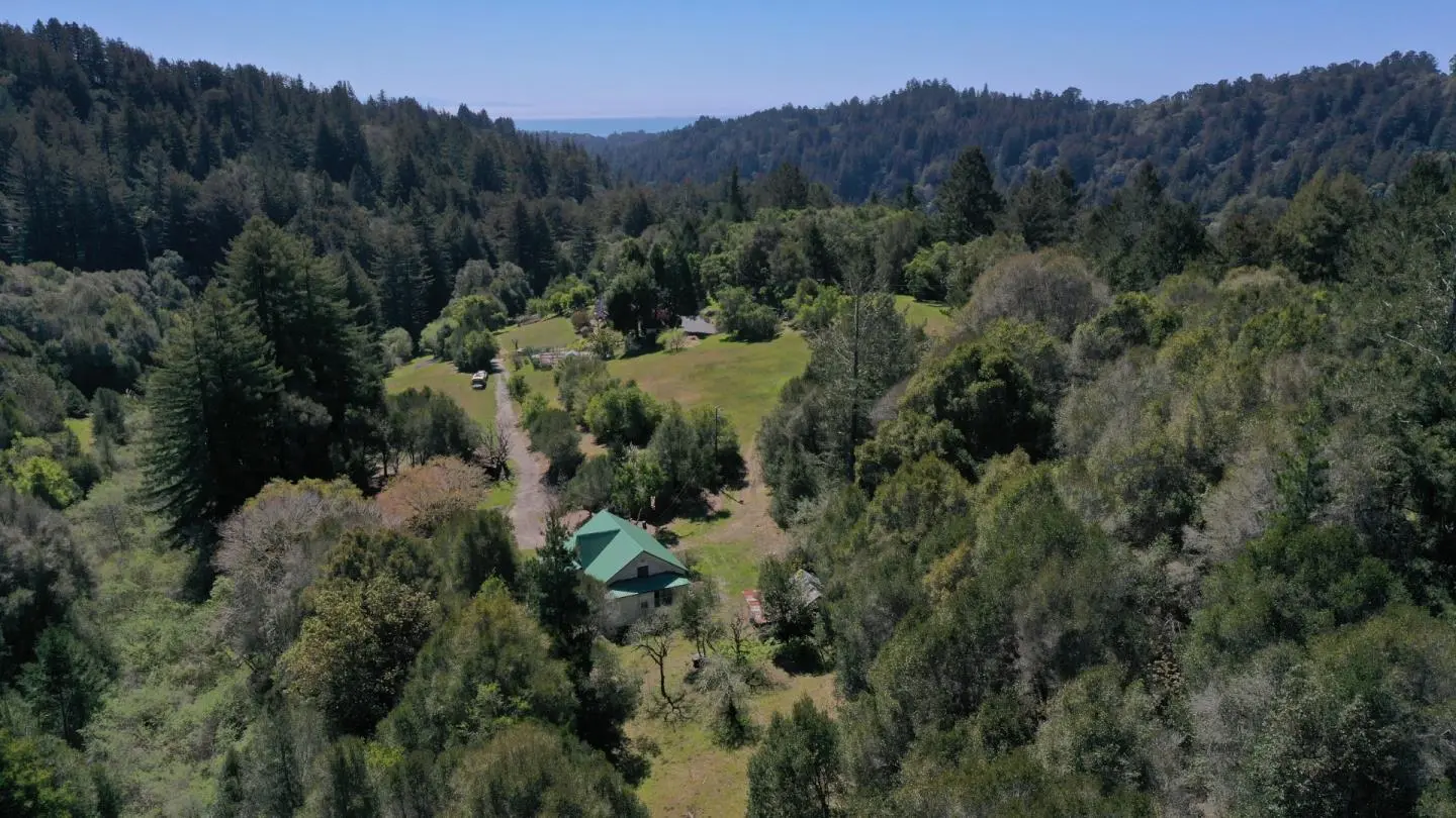 700 Valencia School Rd, APTOS