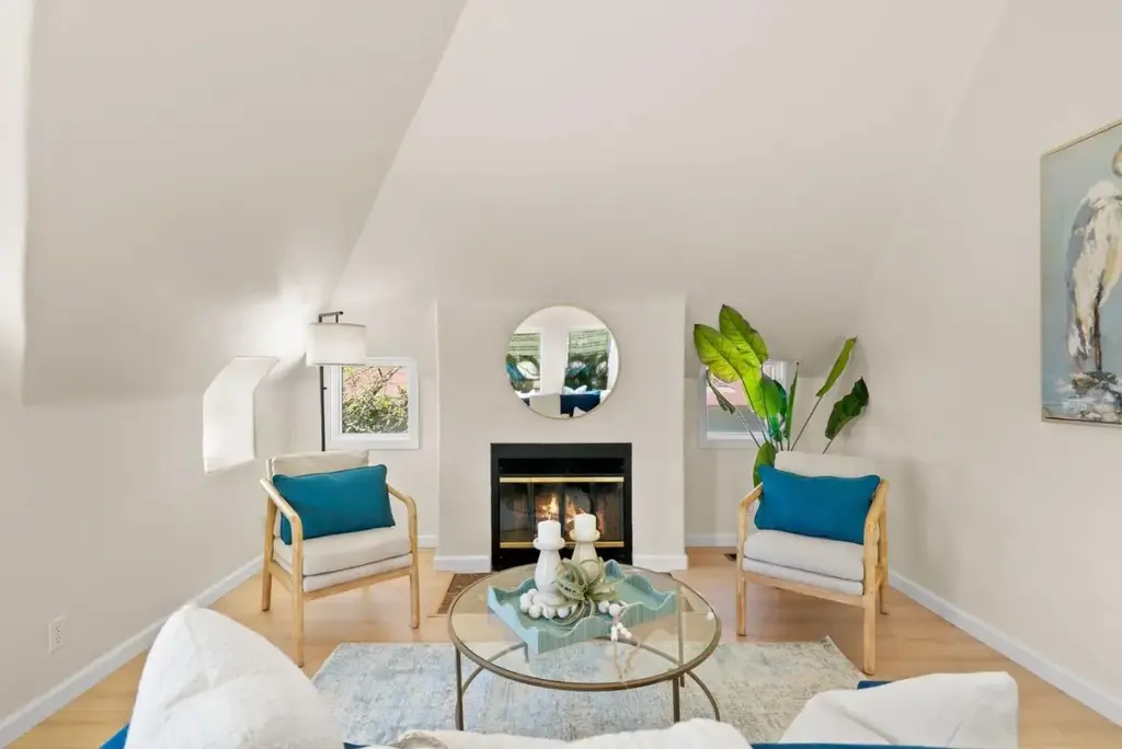 230 Alhambra Ave, SANTA CRUZ