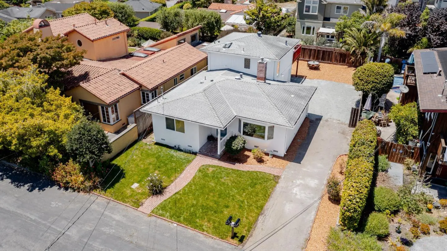 207 Kingsbury Dr, APTOS