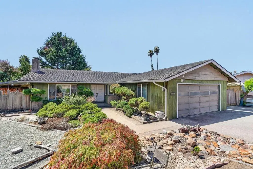 25 Brook Ct, WATSONVILLE