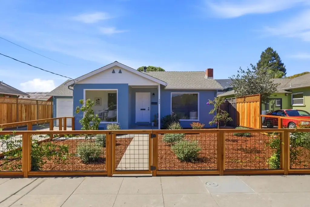 205 Miramar Dr, SANTA CRUZ