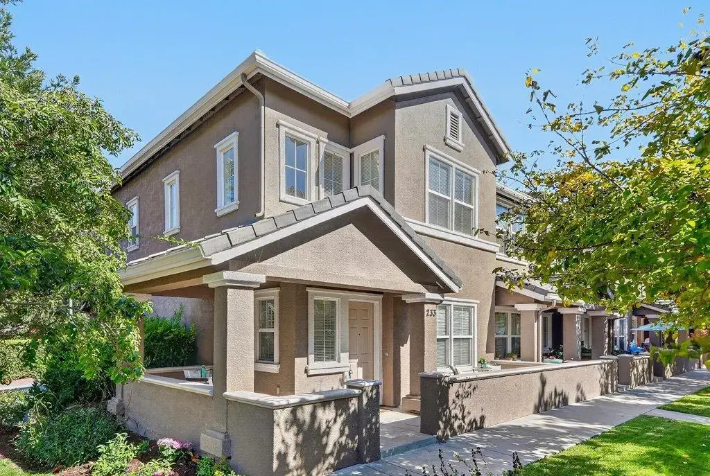 233 Lighthouse Dr, WATSONVILLE