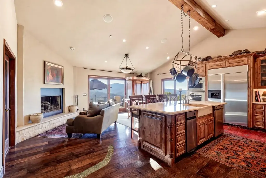 19375 Montevina Rd, Los Gatos