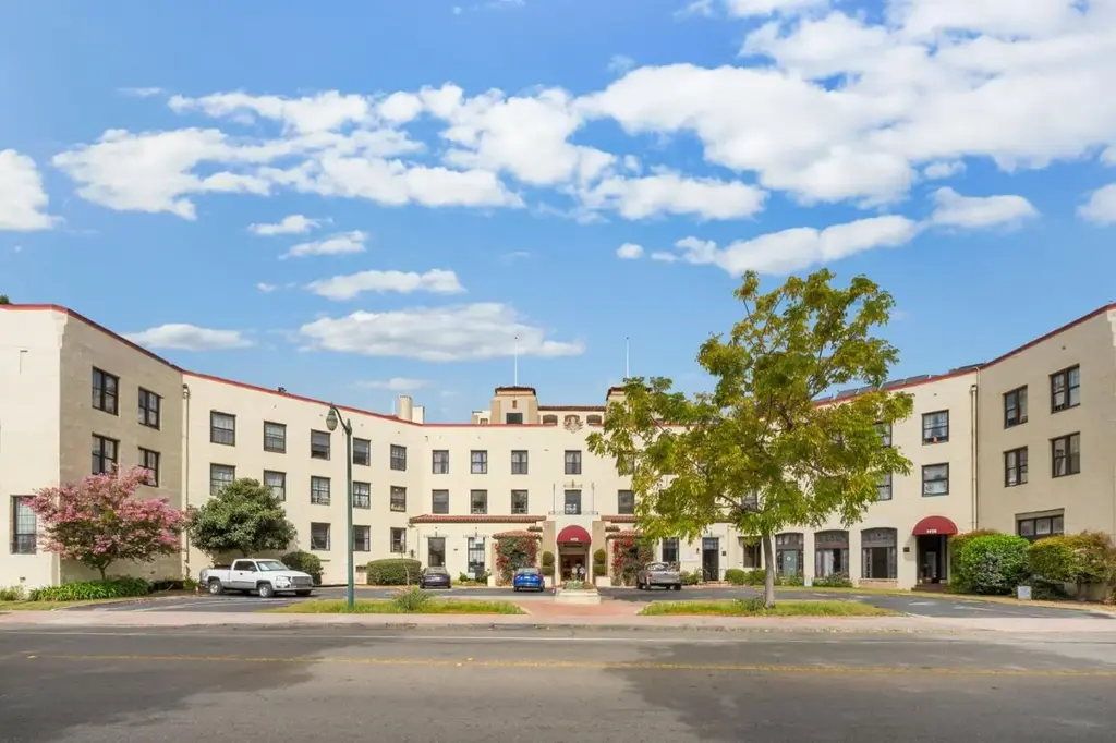 2544 Santa Clara Ave, ALAMEDA