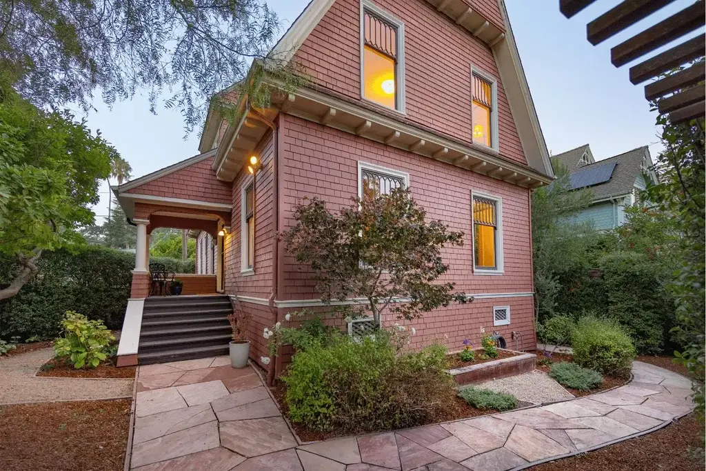322 Walnut Ave, SANTA CRUZ