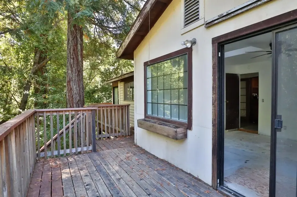 495 Riverview Dr, Boulder Creek
