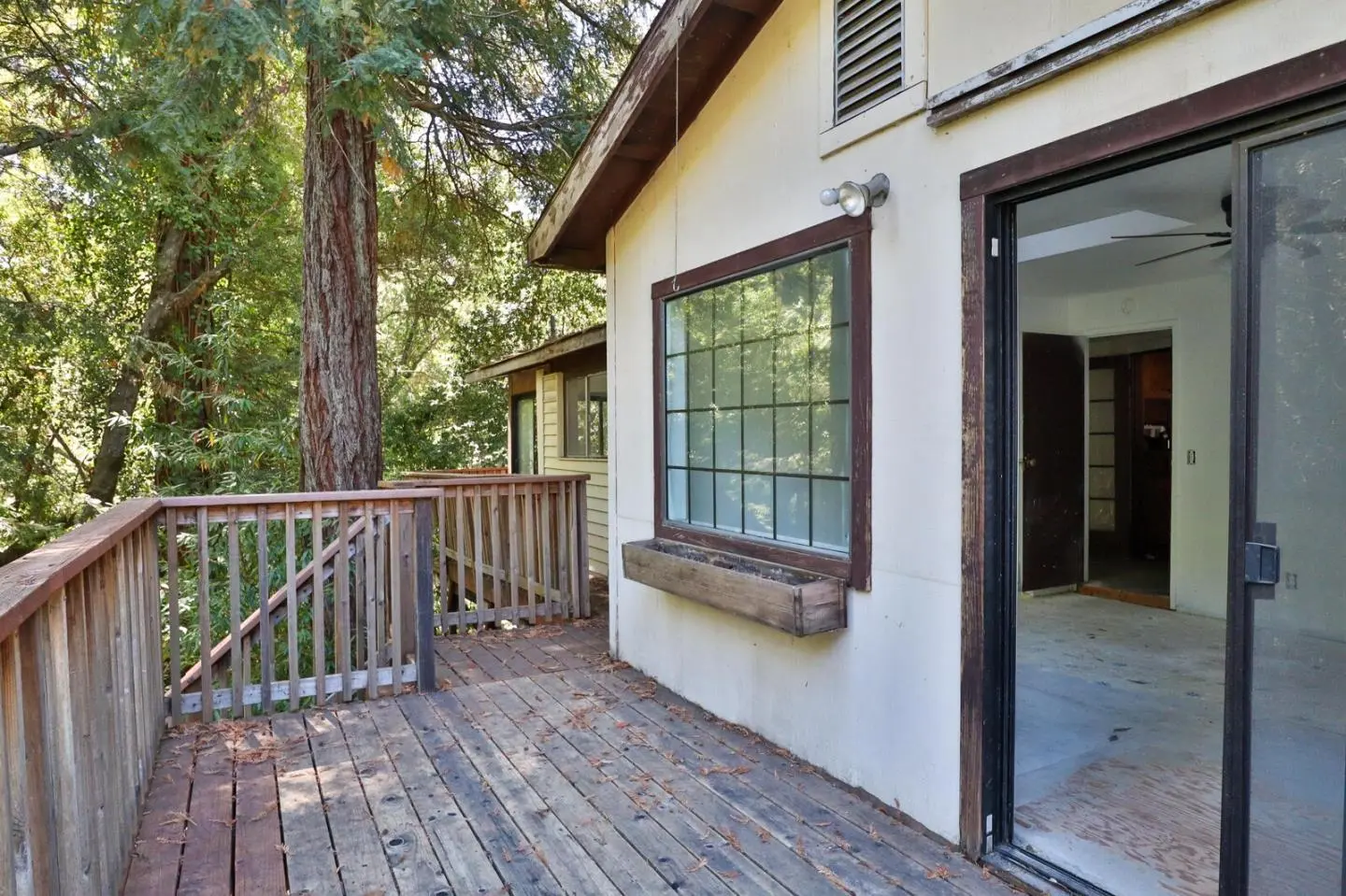 495 Riverview Dr, Boulder Creek