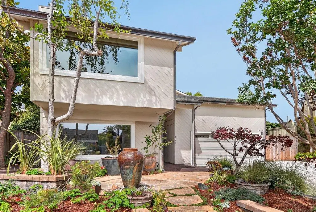 107 Via Soderini, APTOS