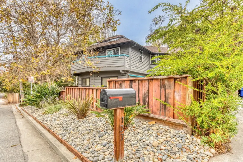 137 Holway Dr, SANTA CRUZ