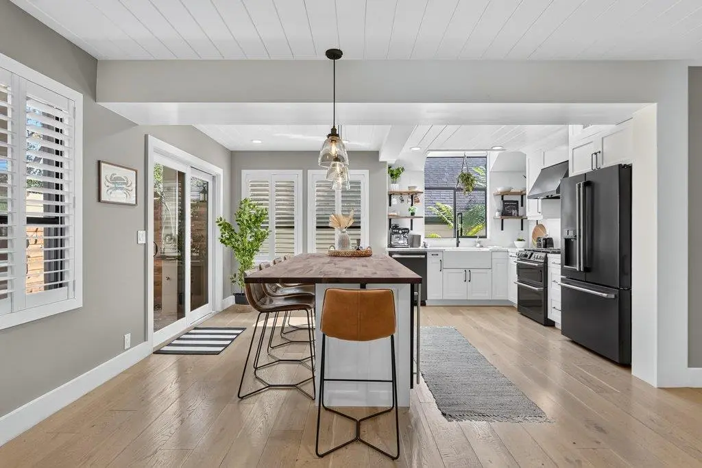 3839 Brommer St, SANTA CRUZ