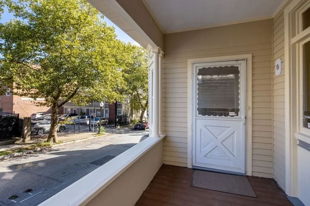 108 School Street #1, New Bedford