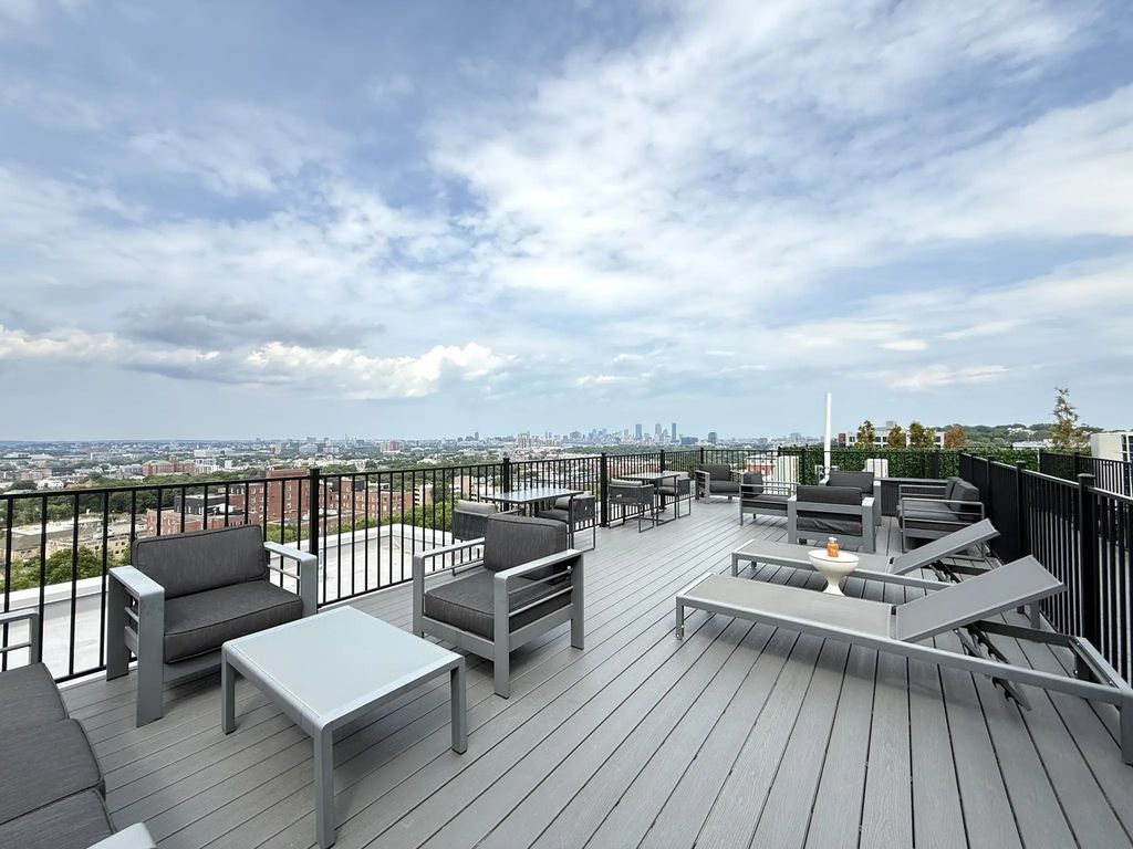1 Nevins Hill Way #406, Boston