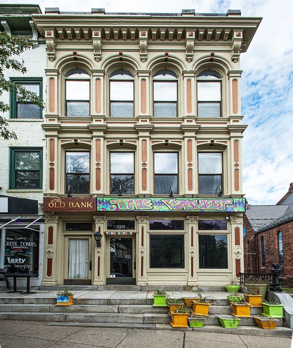 135 Main St #1, Northampton