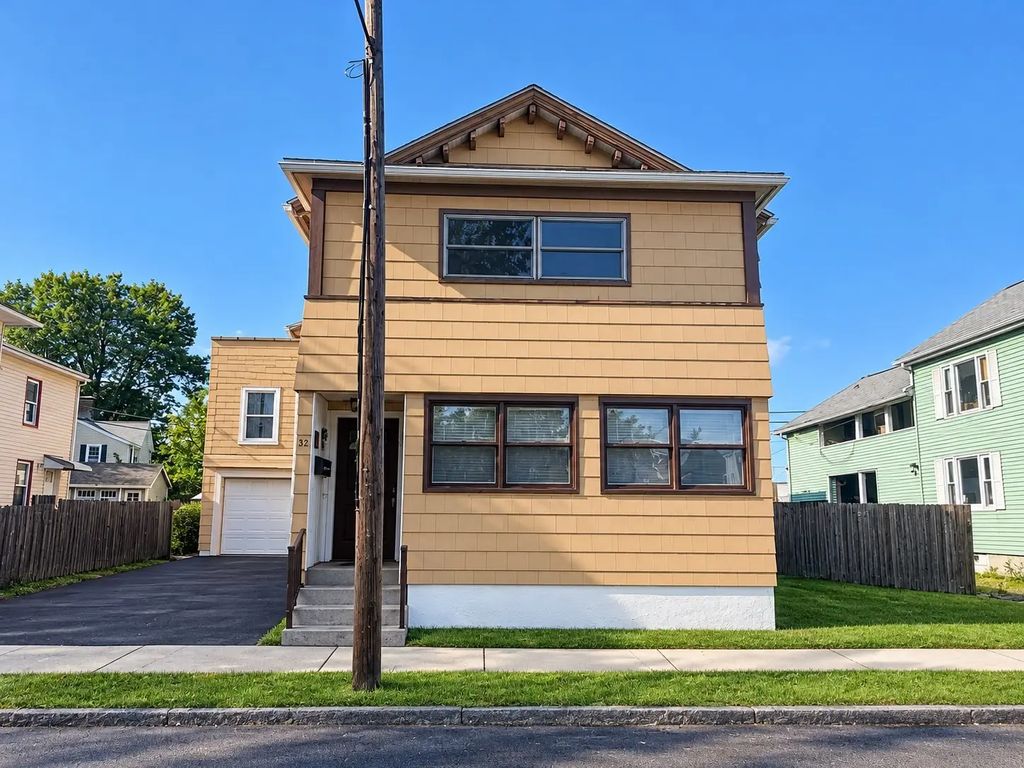 30 Fremont St, Springfield
