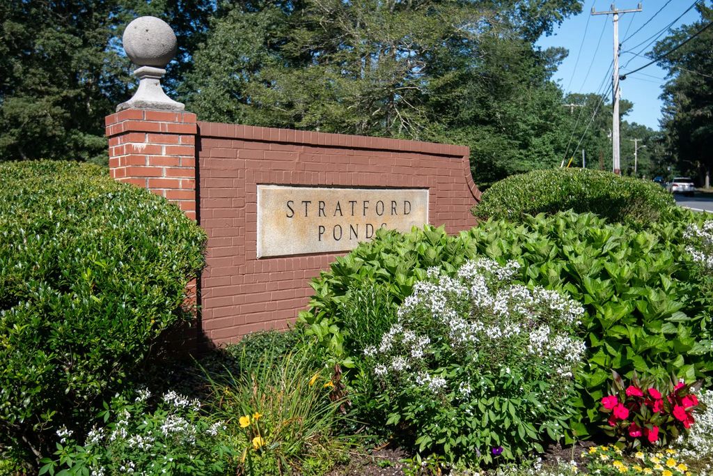24 Stratford Ridge #24, Mashpee