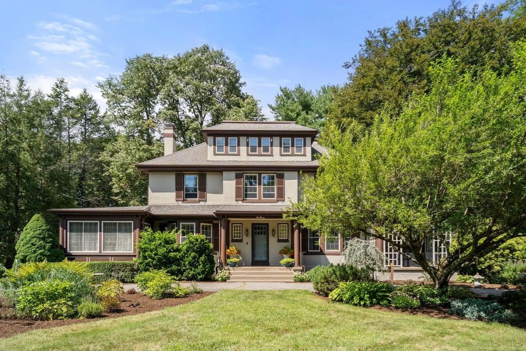 611 East Street, Walpole