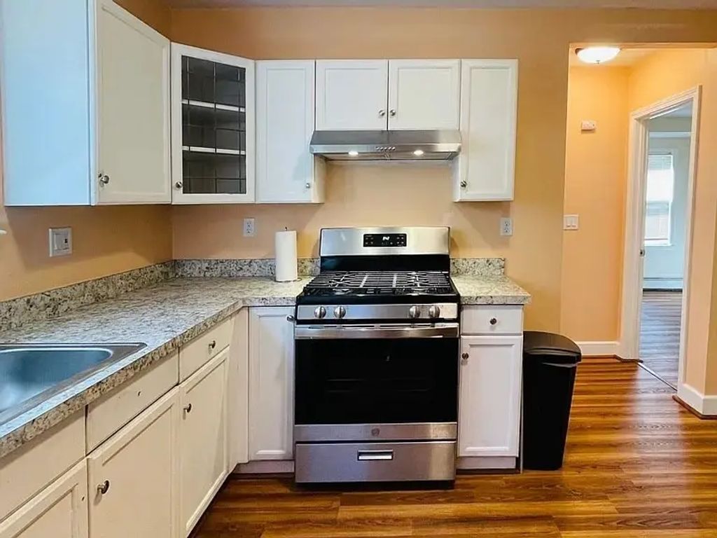 137 West Selden #1, Boston
